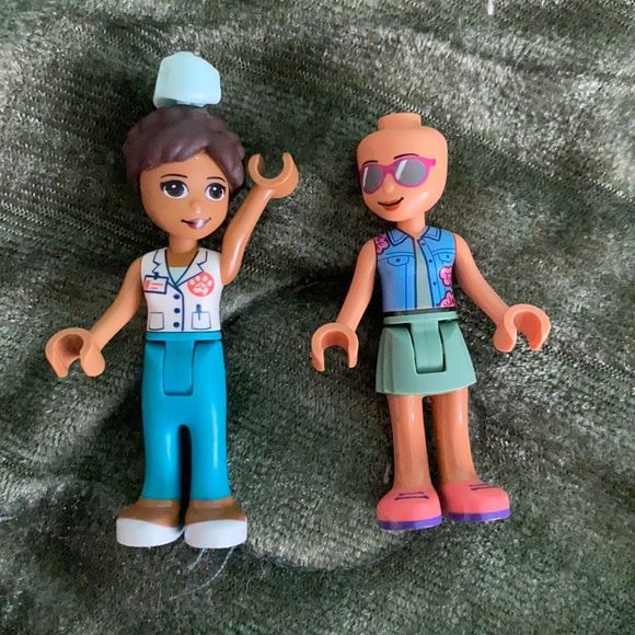 Lego Friends Figures - Picture 1 of 5